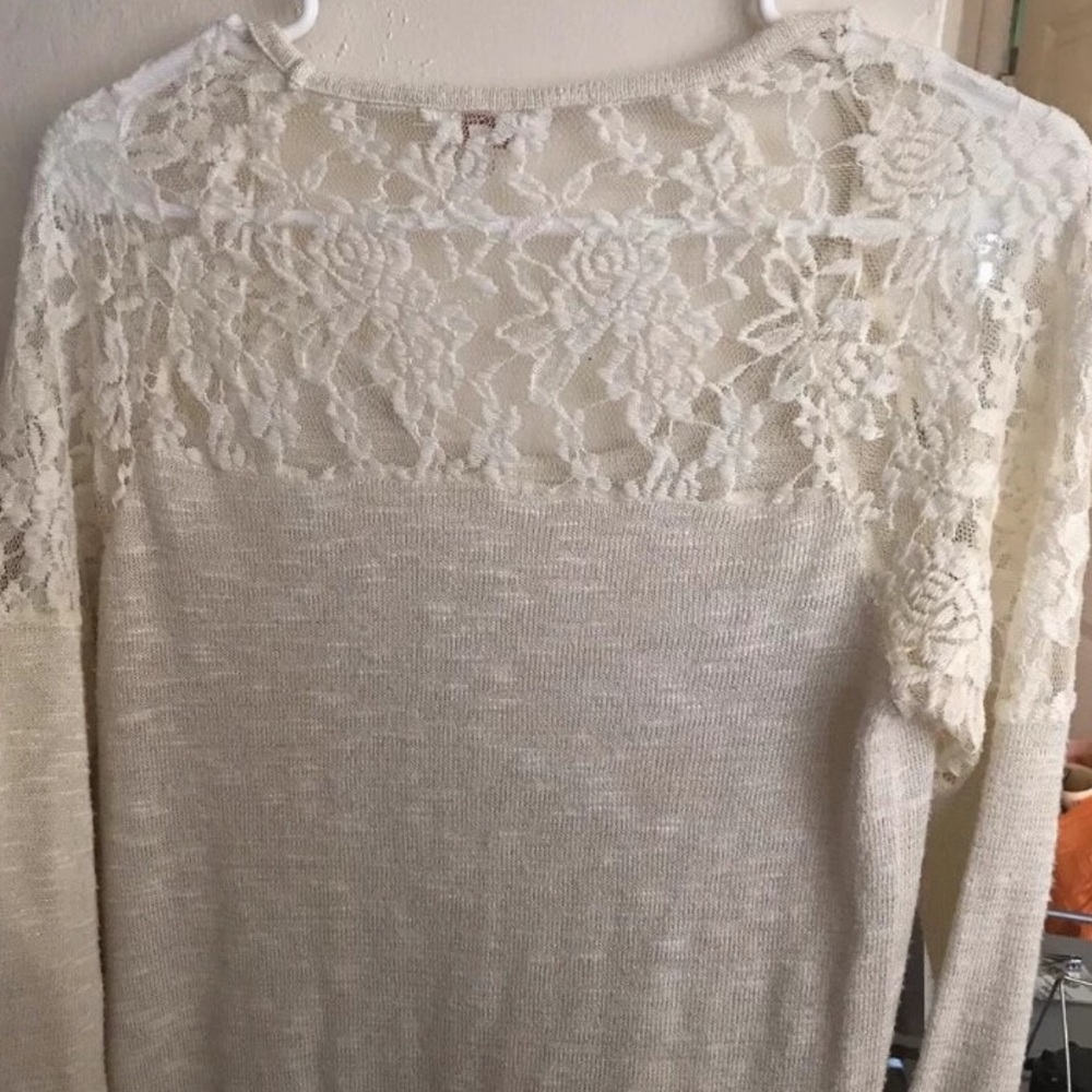 Cute tunic top - Picture 3 of 4